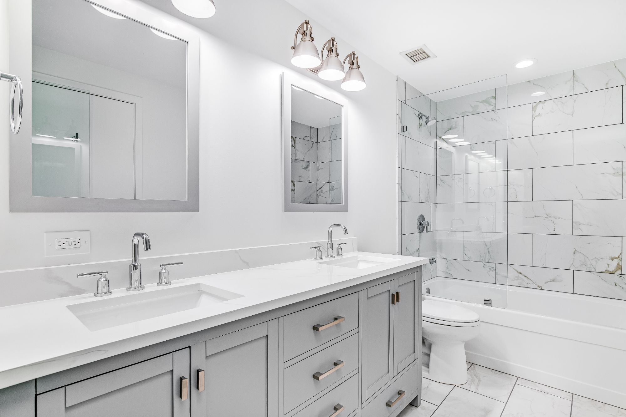 Island style bathroom vanity